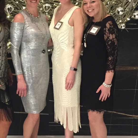 AMAZING White Flapper Dress - Picture 7 of 10